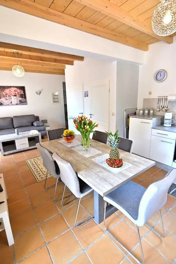 Villa Ela Ferienappartements Metaxáta Görögország